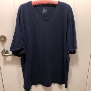 Men’s Dark Blue Top